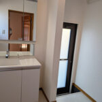 洗面室/洗面台/勝手口