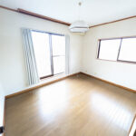 ２階南側洋室６帖